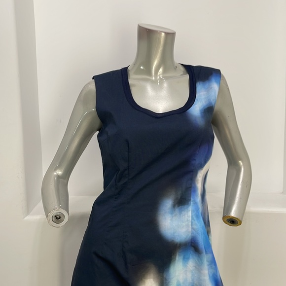 Elie Tahari Sleeveless Sheath Dress Blue Tie Dye Print Size 8 - Picture 8 of 10